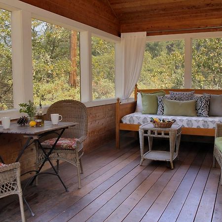 Coho Cottages Willow Creek Екстериор снимка