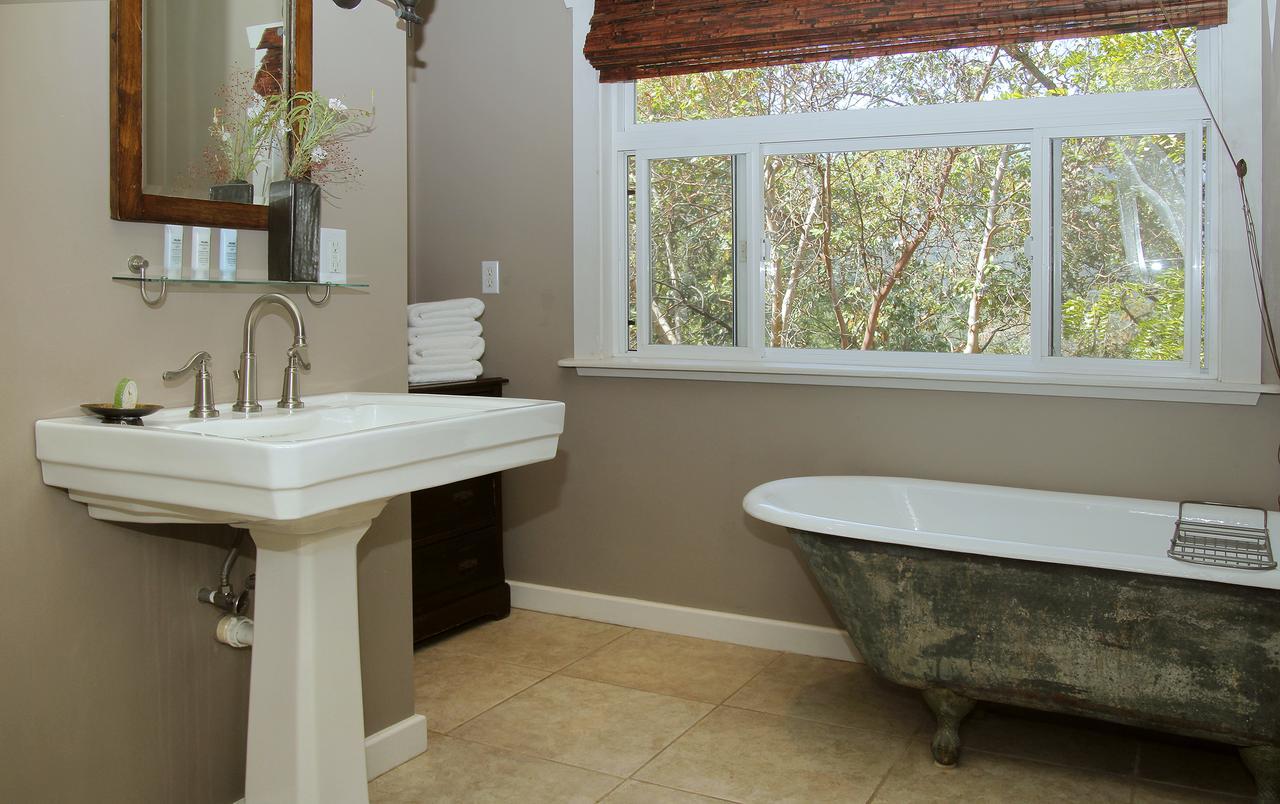 Coho Cottages Willow Creek Екстериор снимка