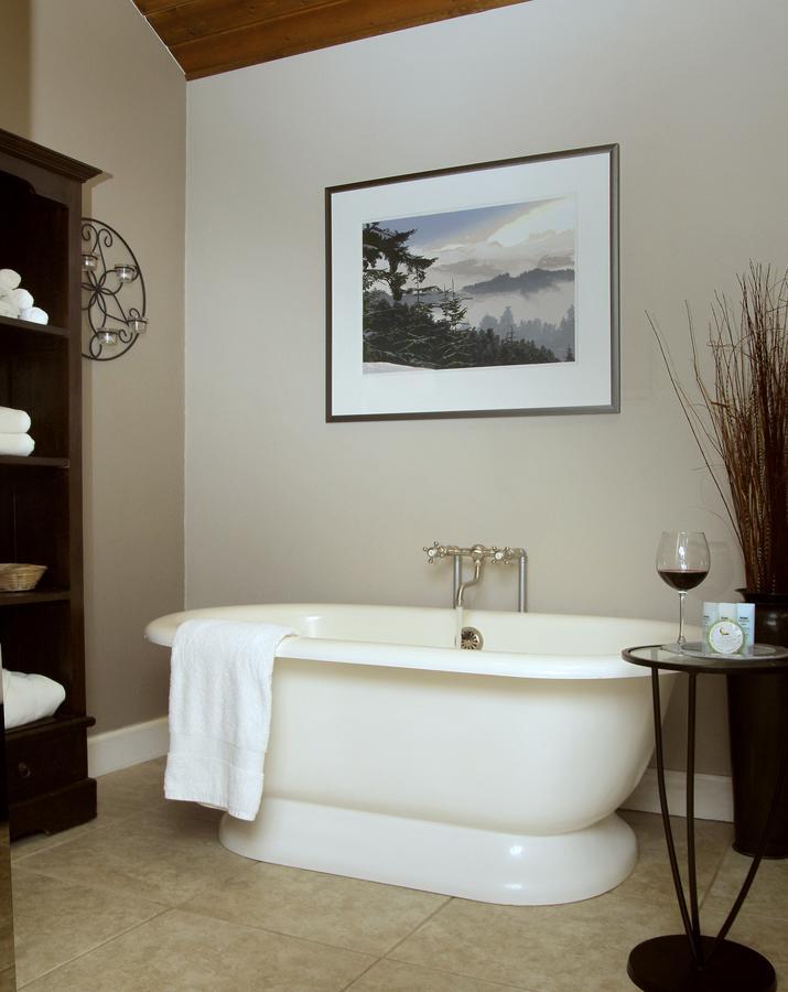 Coho Cottages Willow Creek Екстериор снимка