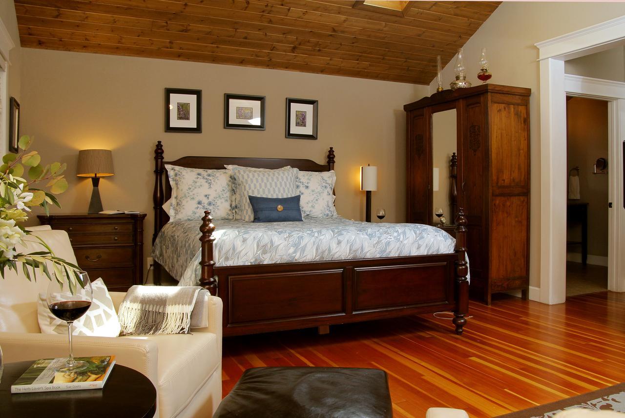 Coho Cottages Willow Creek Екстериор снимка